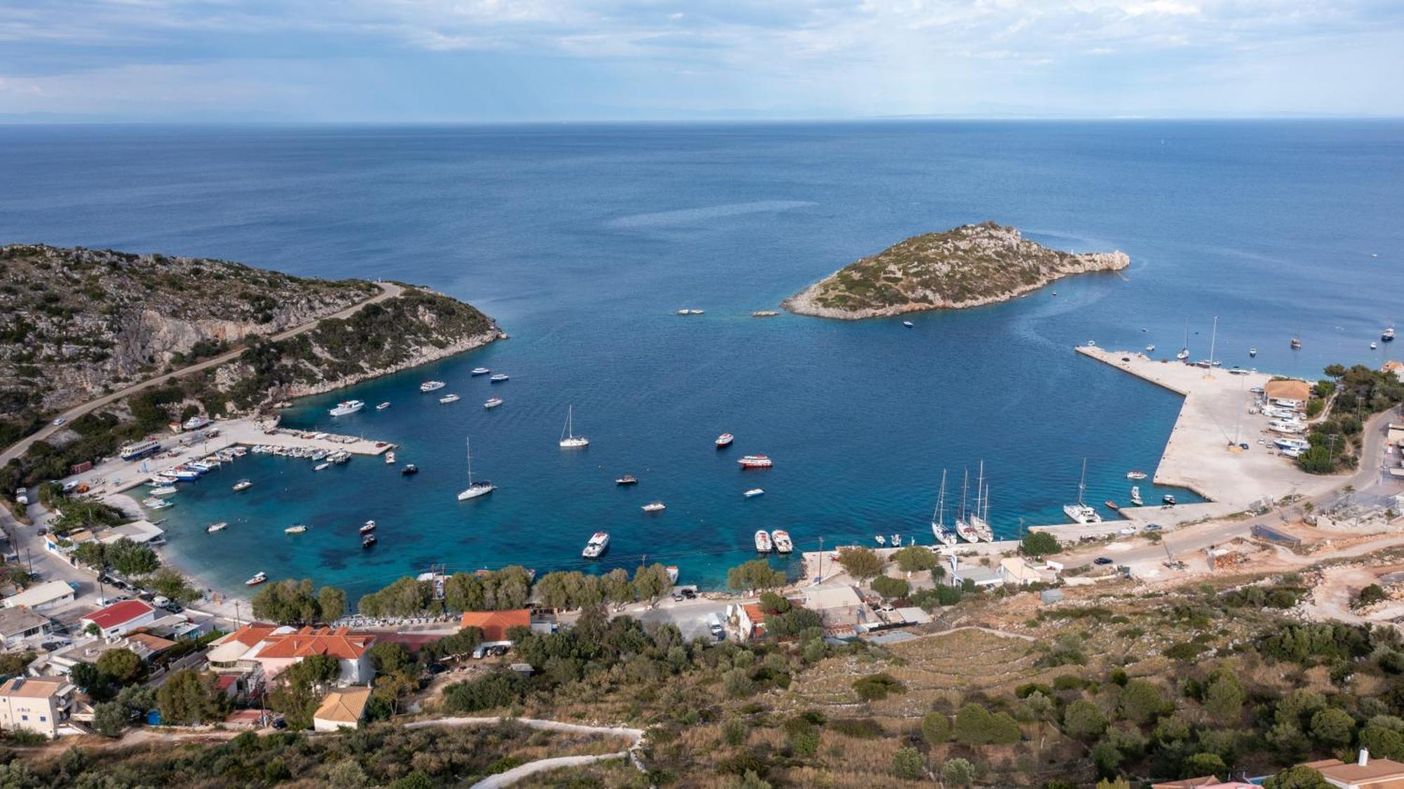 Coastal Paradise Found - Komis' Private Pool Retreat Άγιος Νικόλαος Εξωτερικό φωτογραφία