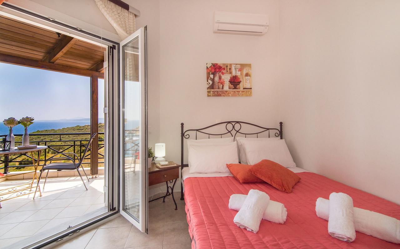 Coastal Paradise Found - Komis' Private Pool Retreat Άγιος Νικόλαος Εξωτερικό φωτογραφία
